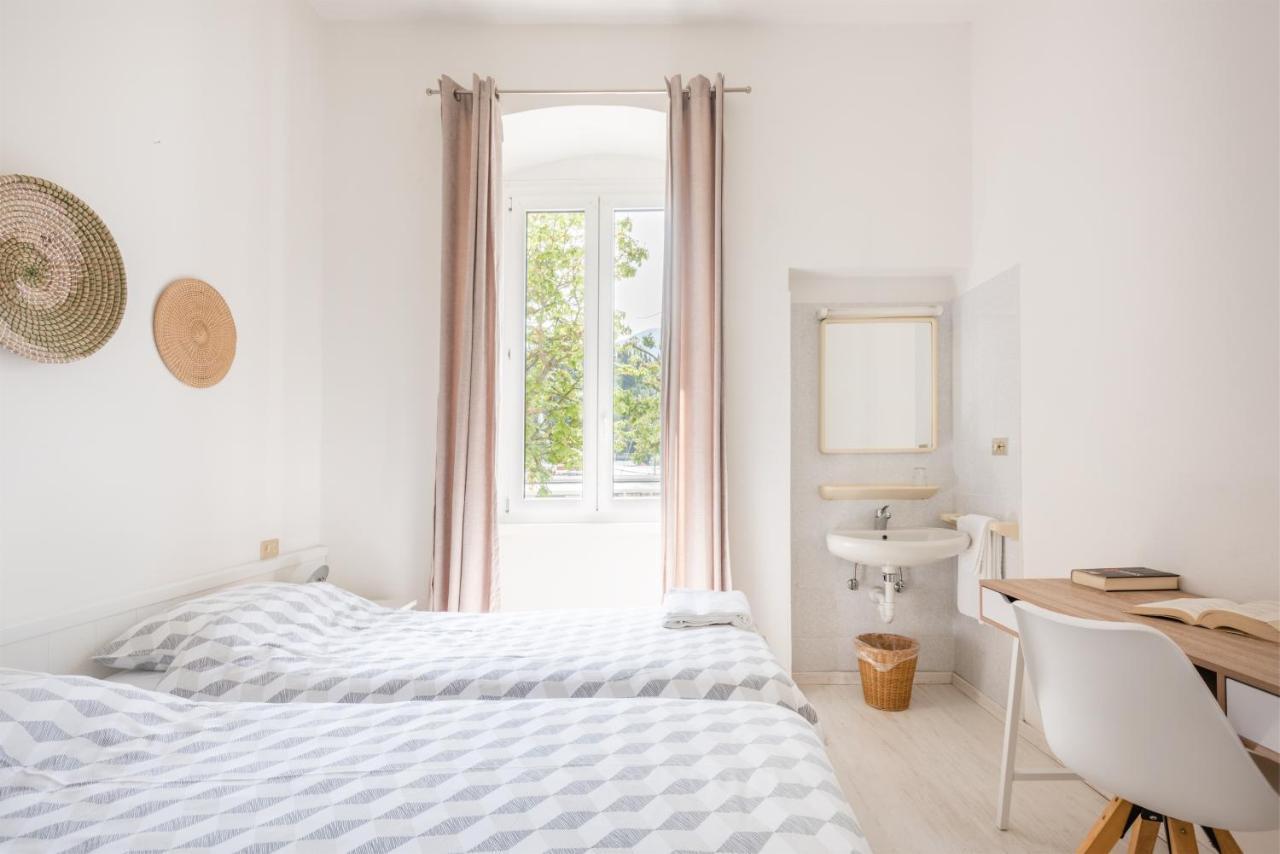 Al Lago Camping & Rooms Riva del Garda Exterior foto