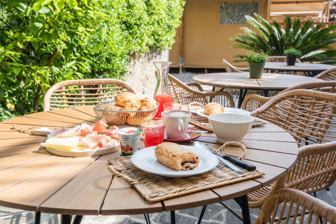 Al Lago Camping & Rooms Riva del Garda Exterior foto