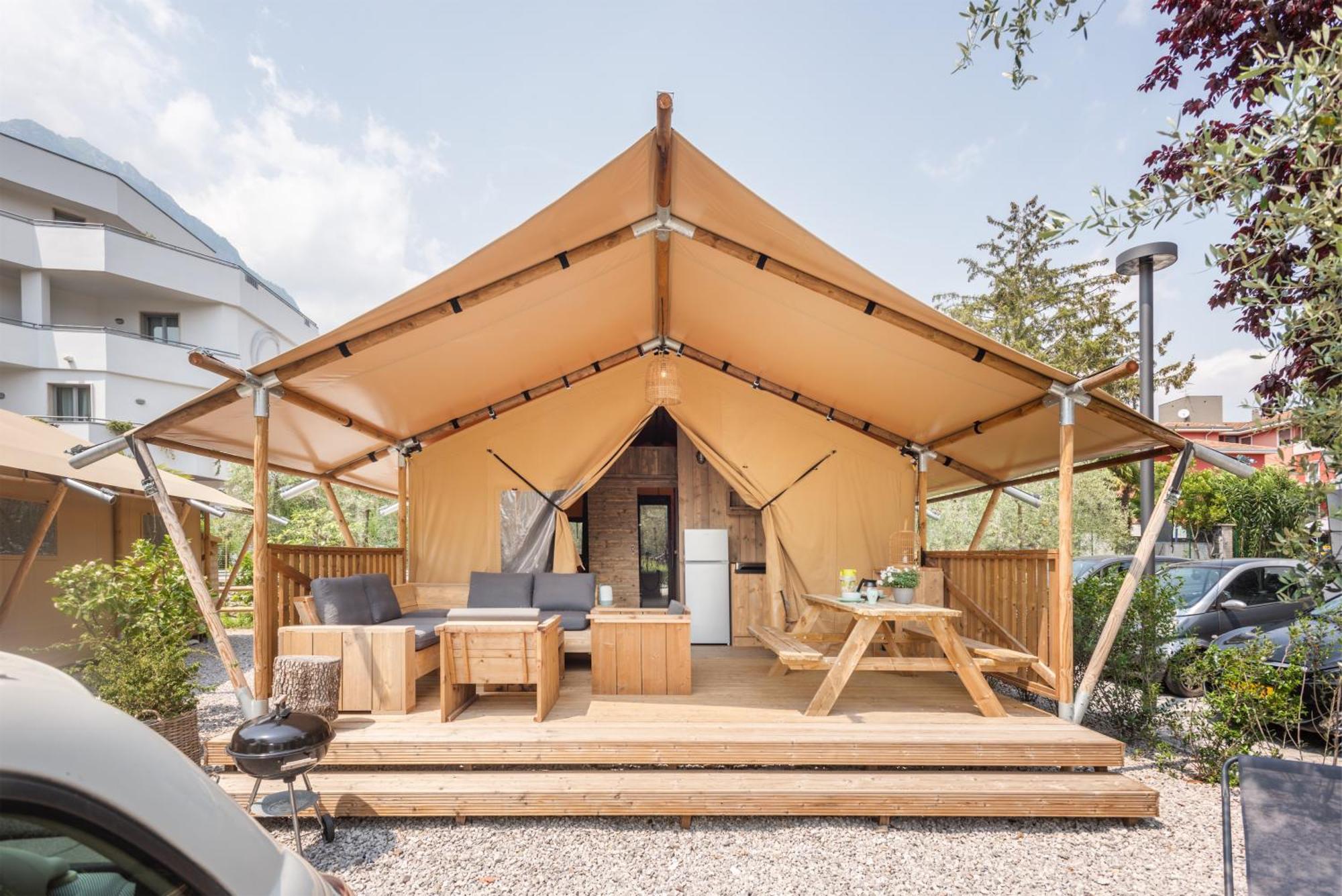 Al Lago Camping & Rooms Riva del Garda Exterior foto